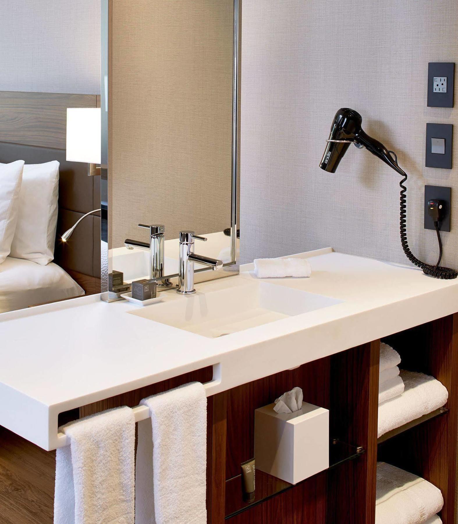 Ac Hotel By Marriott Atlanta Buckhead At Phipps Plaza Exterior photo