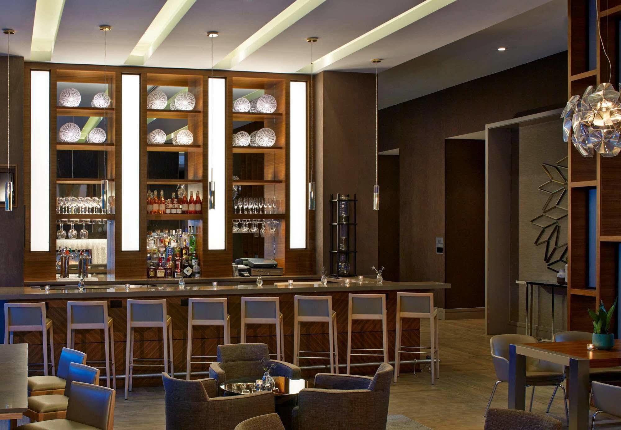 Ac Hotel By Marriott Atlanta Buckhead At Phipps Plaza Exterior photo